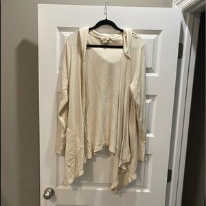 Woman’s “Natural Reflection” cardigan